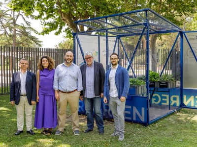 Aigües de Barcelona i Cetaqua demostren l’ús d’aigua regenerada per a l’agricultura, a través de l’hort urbà REGREEN a Cornellà