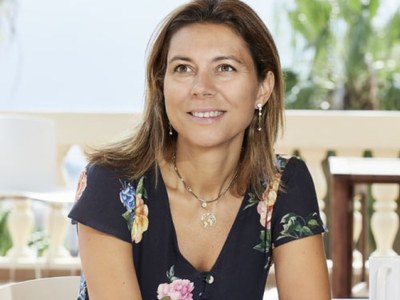 Ana Maiques parla de neurociència al Cornellà Creació