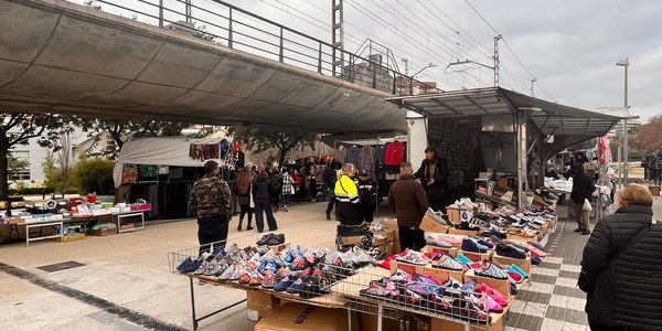 Nous emplaçaments dels mercats ambulants de Cornellà