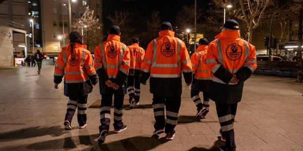 Cornellà posa en marxa el Servei d’Observació Nocturna, els nous serenos de la ciutat