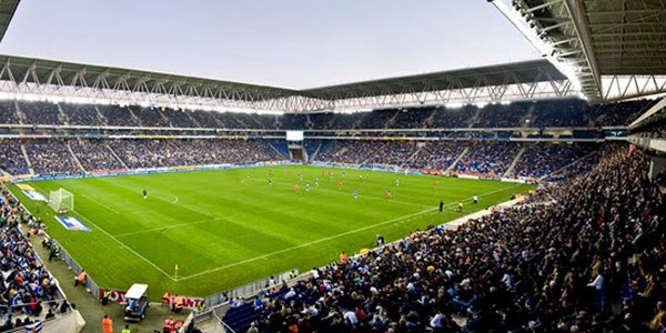 L'Ajuntament de Cornellà recomana el transport públic per assistir al partit entre les seleccions de Perú i Nova Zelanda del 5 de juny