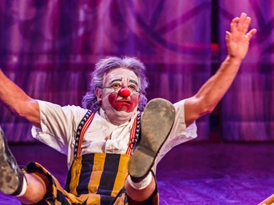 Compra la teva entrada per a la programació de música i teatre d'aquesta tardor i gaudeix amb seguretat i responsabilitat