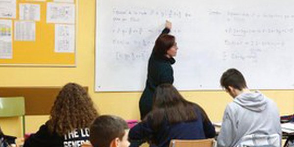 Inici de curs escolar a Cornellà per a més de 12.000 alumnes