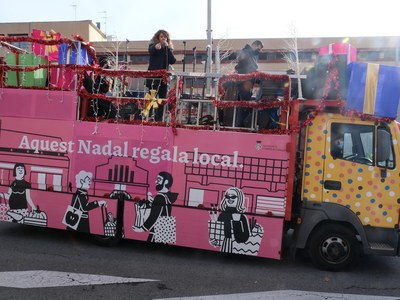 "En Navidad compra en Cornellà: estás en casa"