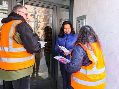 'A prop teu social' un nuevo servicio de información y orientación puerta a puerta