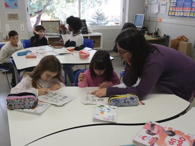 Comienza el curso para los más de 12.000 alumnos de Cornellà