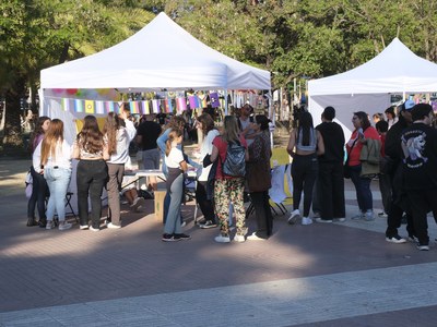 Cornellà se suma al Día Internacional Contra la LGTBIfòbia