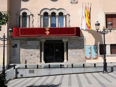 El Ayuntamiento de Cornellà se persona como acusación popular en el caso de intento de feminicidio de una vecina de la ciudad