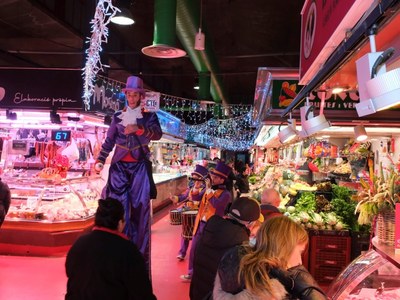 En Navidad, comprar en Cornellà es regalar algo de ti
