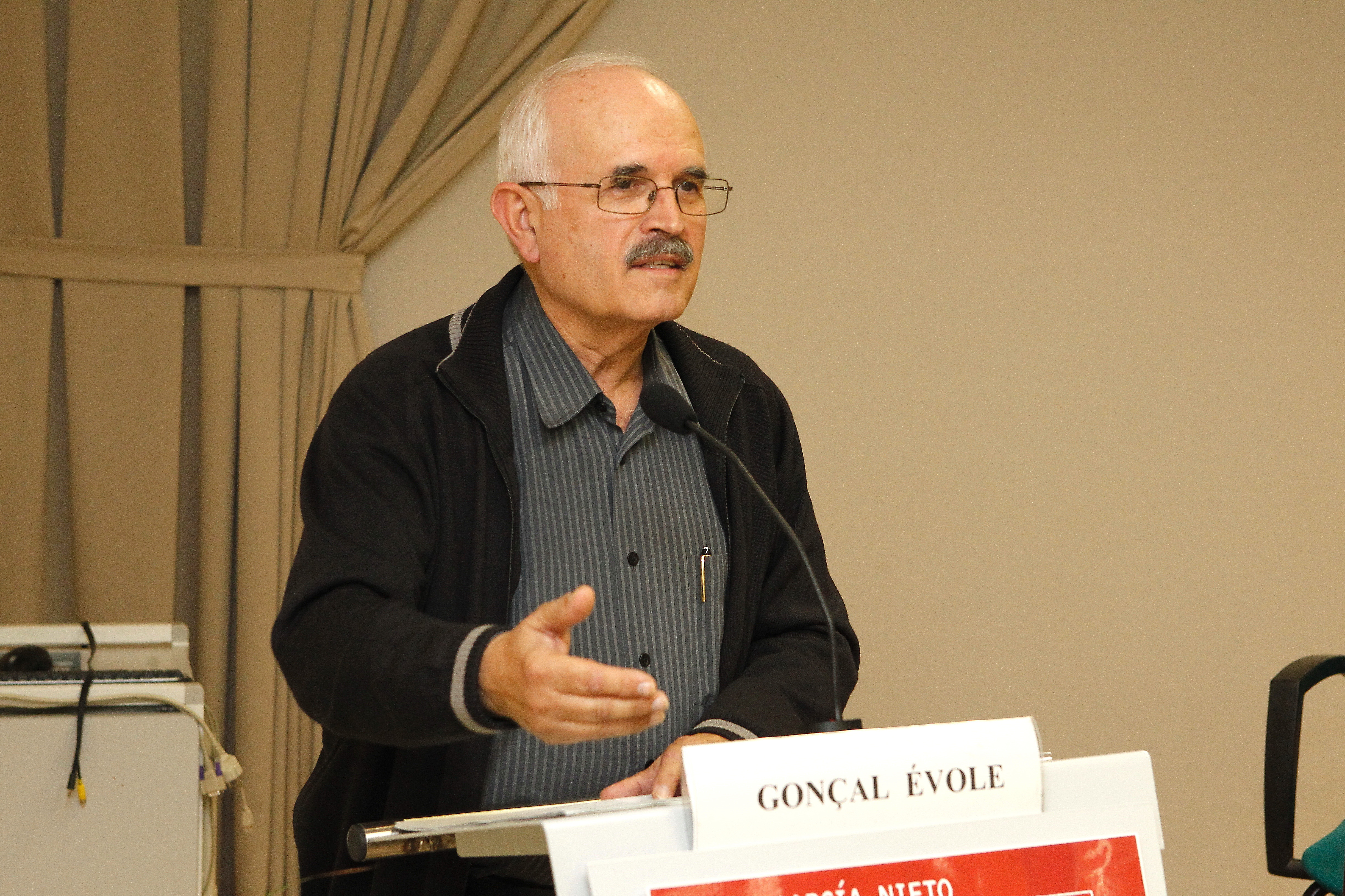 Fallece Frederic Prieto, el primer alcalde de Cornellà del actual ...