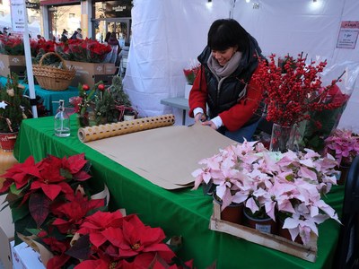 Horarios especiales en los mercados municipales durante la Navidad y festivos