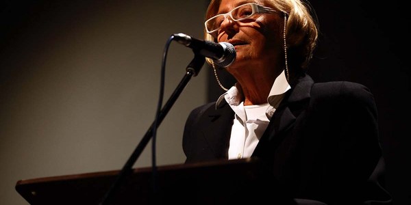 Judith Ibáñez Vives es distinguida por el Ayuntamiento de Cornellà con la Medalla de Oro de la ciudad