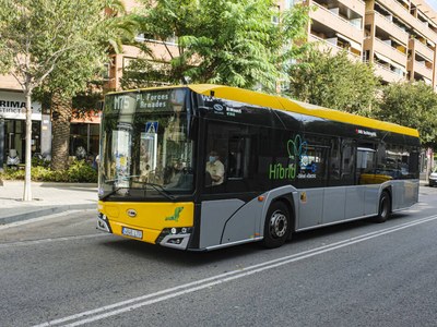 Nueva línea M15 de Metrobús entre Cornellà y la Diagonal de Barcelona