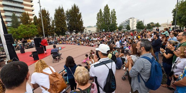 Un festival en la calle, en las escuelas y en las residencias