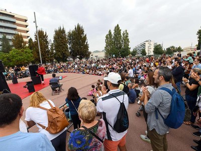 Un festival en la calle, en las escuelas y en las residencias