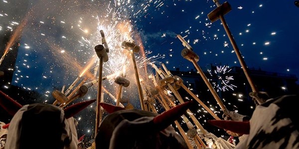 Verbenas de Sant Joan con precaución y buen ambiente