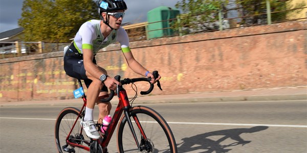 Axel Badia  subcampeón de Élite y campeón Sub23 de España de Duatlón